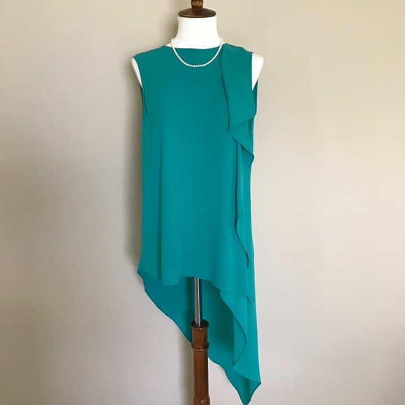 BCBG | MAXAZRIA Sleeveless asymmetric blouse - Picture 5 of 6